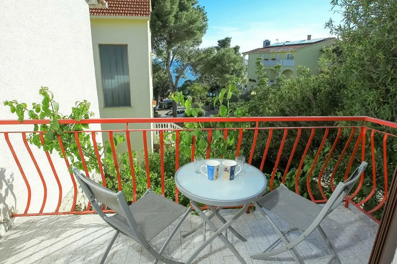 Villa Palma Petrcane 0*,  Croatia