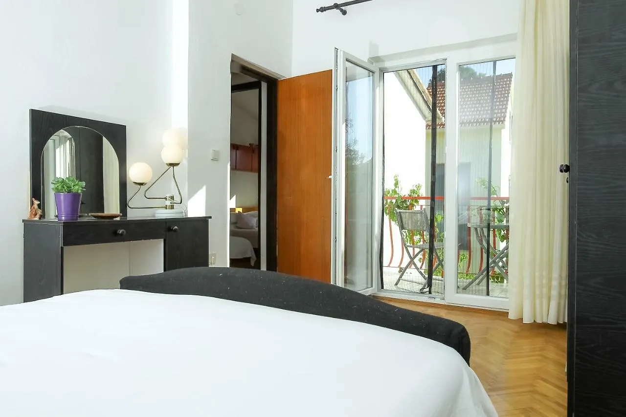 Holiday home Villa Palma Petrcane